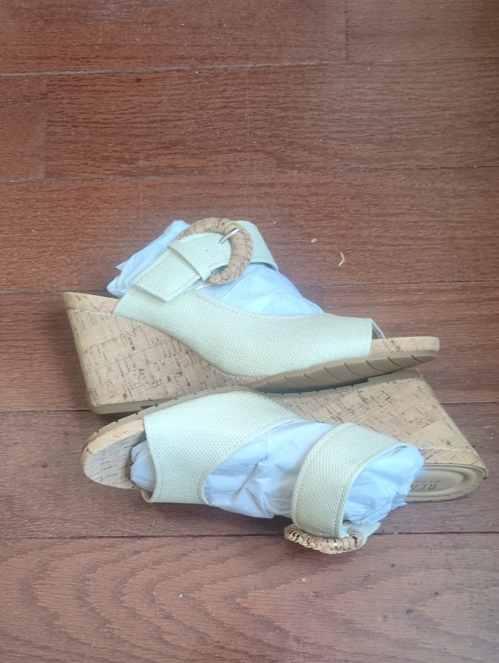 Reaction Kenneth Cole Cream Textured Wedge Slides with Braided Buckle